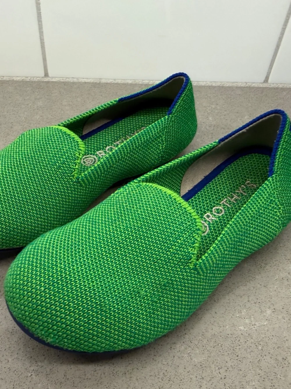 Rothy’s Girl Size 12 The Flat Kelly Green Jellybean Loafers